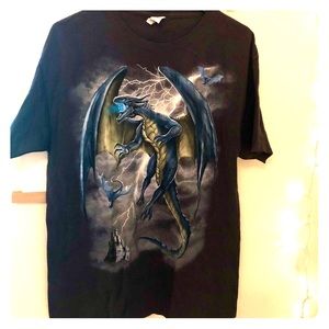 🐉 Dragon T-Shirt NWOT